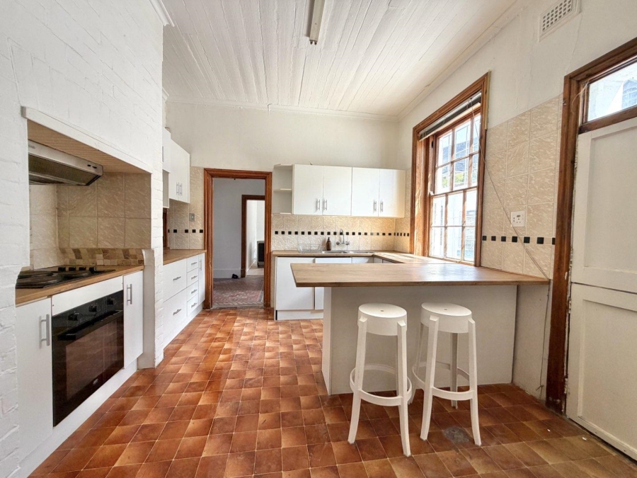 To Let 1 Bedroom Property for Rent in Muizenberg Western Cape